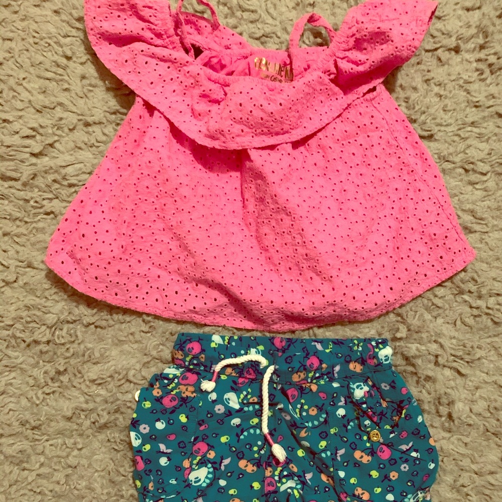 Top and shorts Set